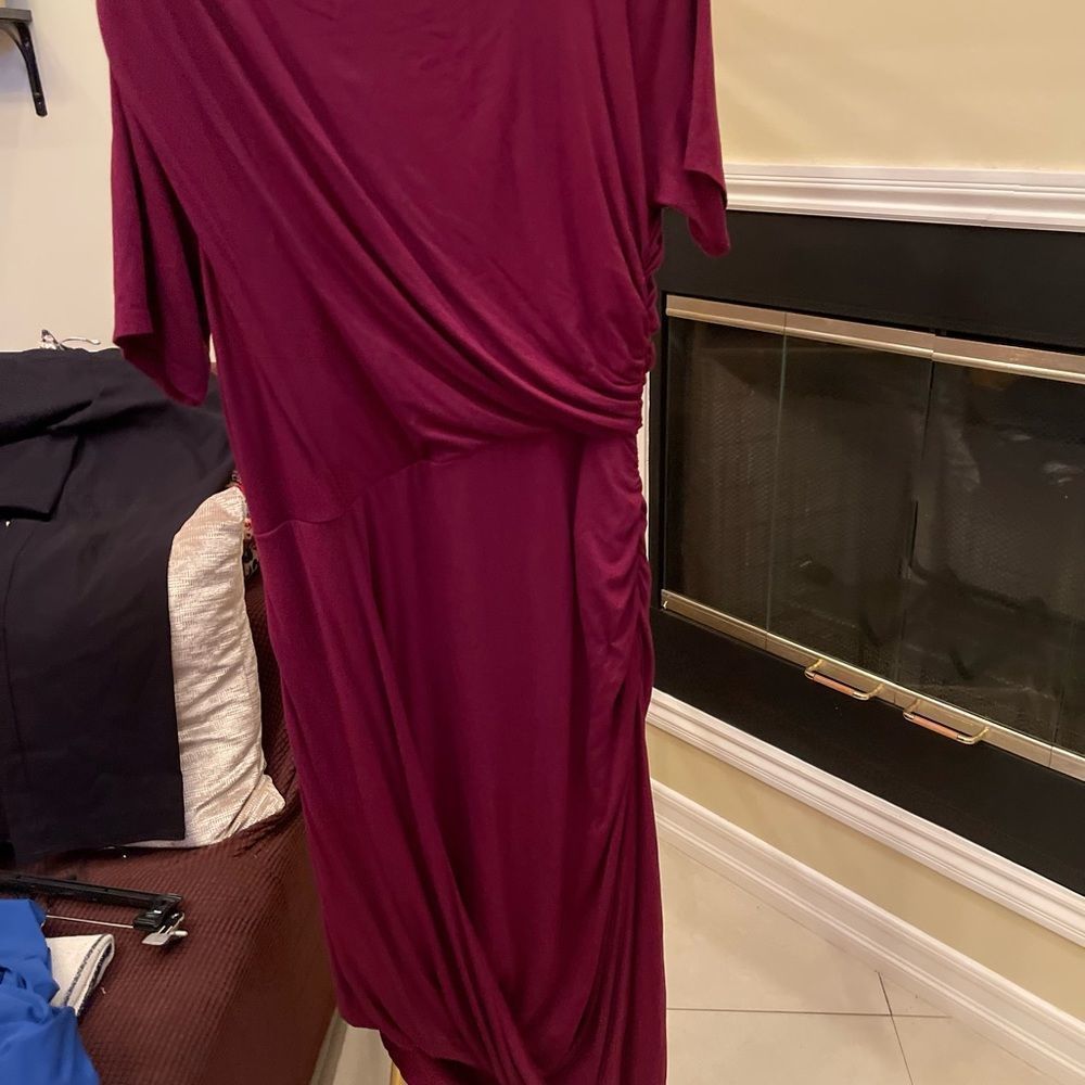 PLUS SIZE: ELOQUII DRESS—Wine color sz 14